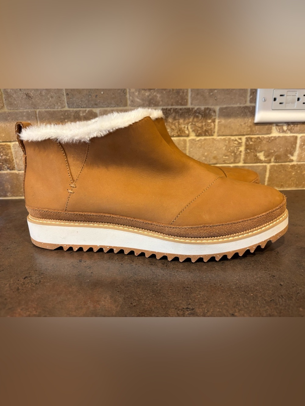 TOMS Women’s Marlo Water Resistant Boots
